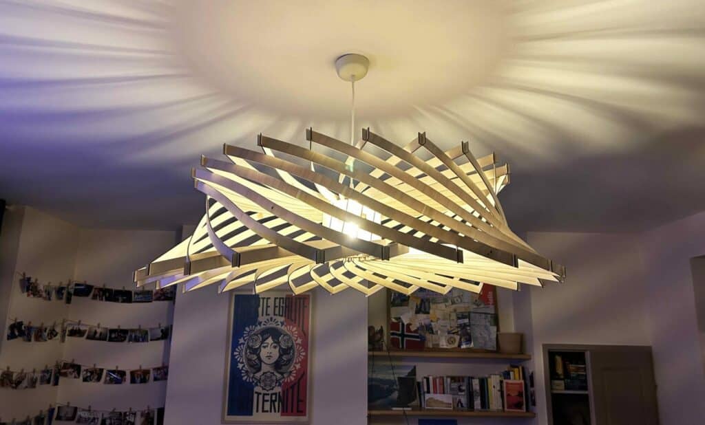 Un grand lustre sur mesure